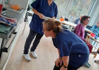 Bergsee bei Sonnenaufgang